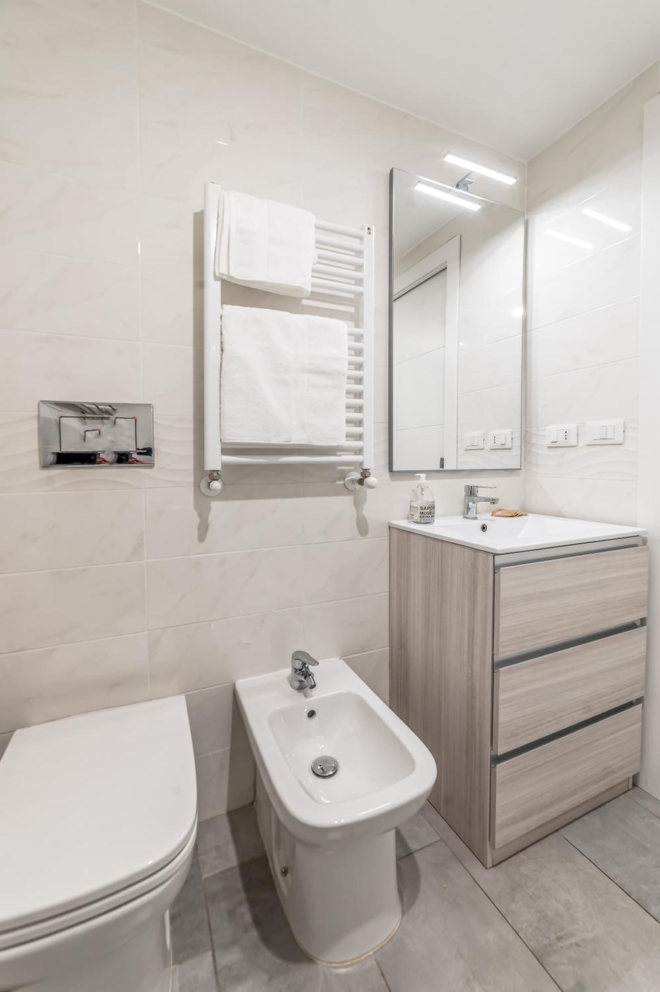 Benedetta Flat: Stylish & Cozy Appartamento Roma